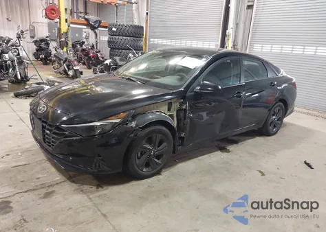 2021 Hyundai Elantra Sel z USA, uszkodzony, nr VIN KMHLS4AG2MU095603